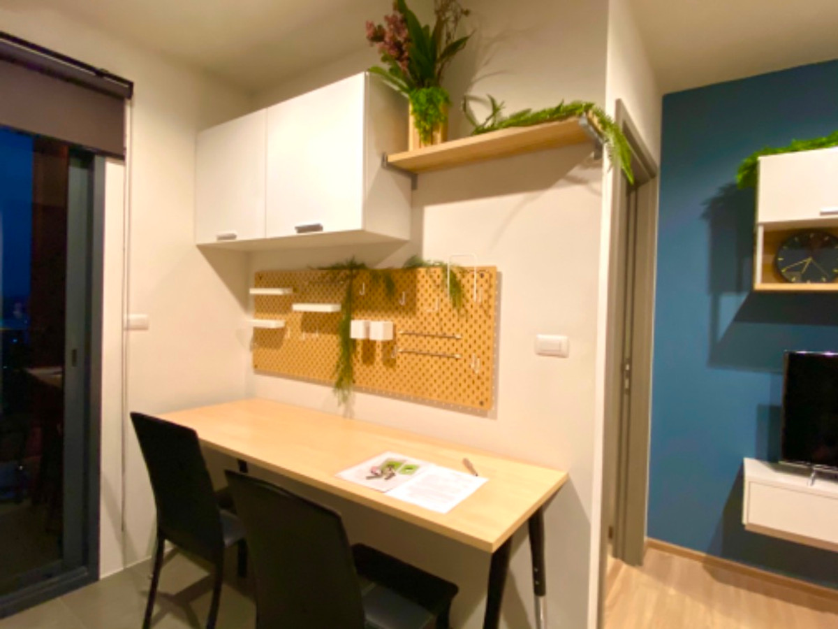 For SaleCondoRama9, Petchburi, RCA : Urgent Sale ✨ The Base Garden Rama 9 ✨ Fully Furnished and Ready to Move In Unit with Appliances. Near The Mall Ramkhamhaeng 2.