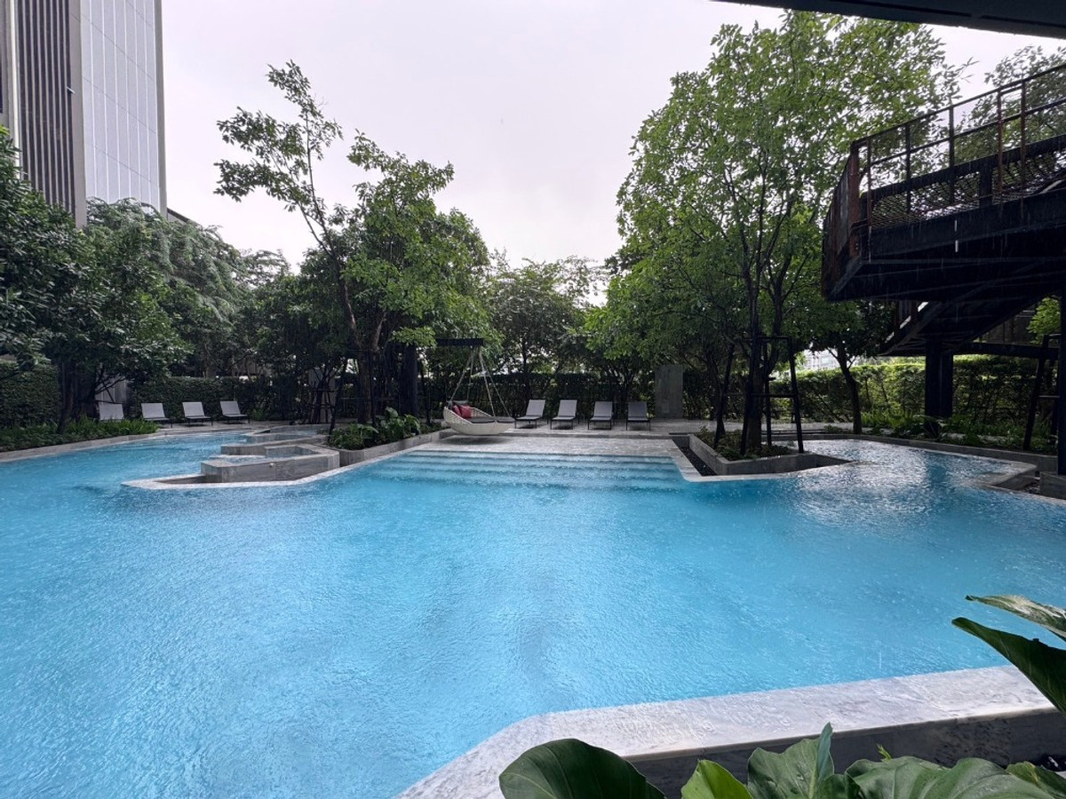 For SaleCondoRama9, Petchburi, RCA : Urgent Sale ✨ IDEO New Rama 9 ✨ Unobstructed view, fully furnished with appliances. Convenient location near MRT Ramkhamhaeng.