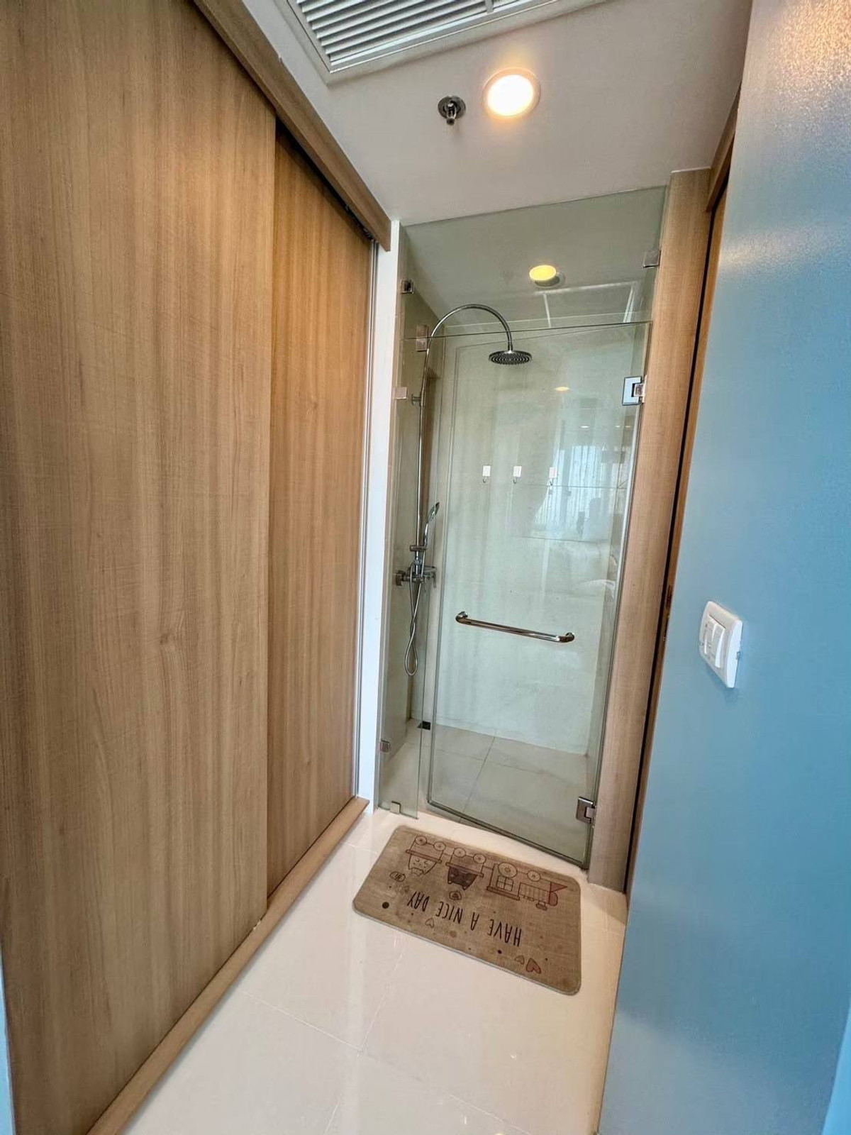 ให้เช่าคอนโดพัทยา บางแสน ชลบุรี สัตหีบ : The Riviera Wongamat Beach / 1 Bedroom (FOR RENT), เดอะ ริเวียร่า วงศ์อมาตย์ บีช / 1 ห้องนอน (เช่า) BEWN111