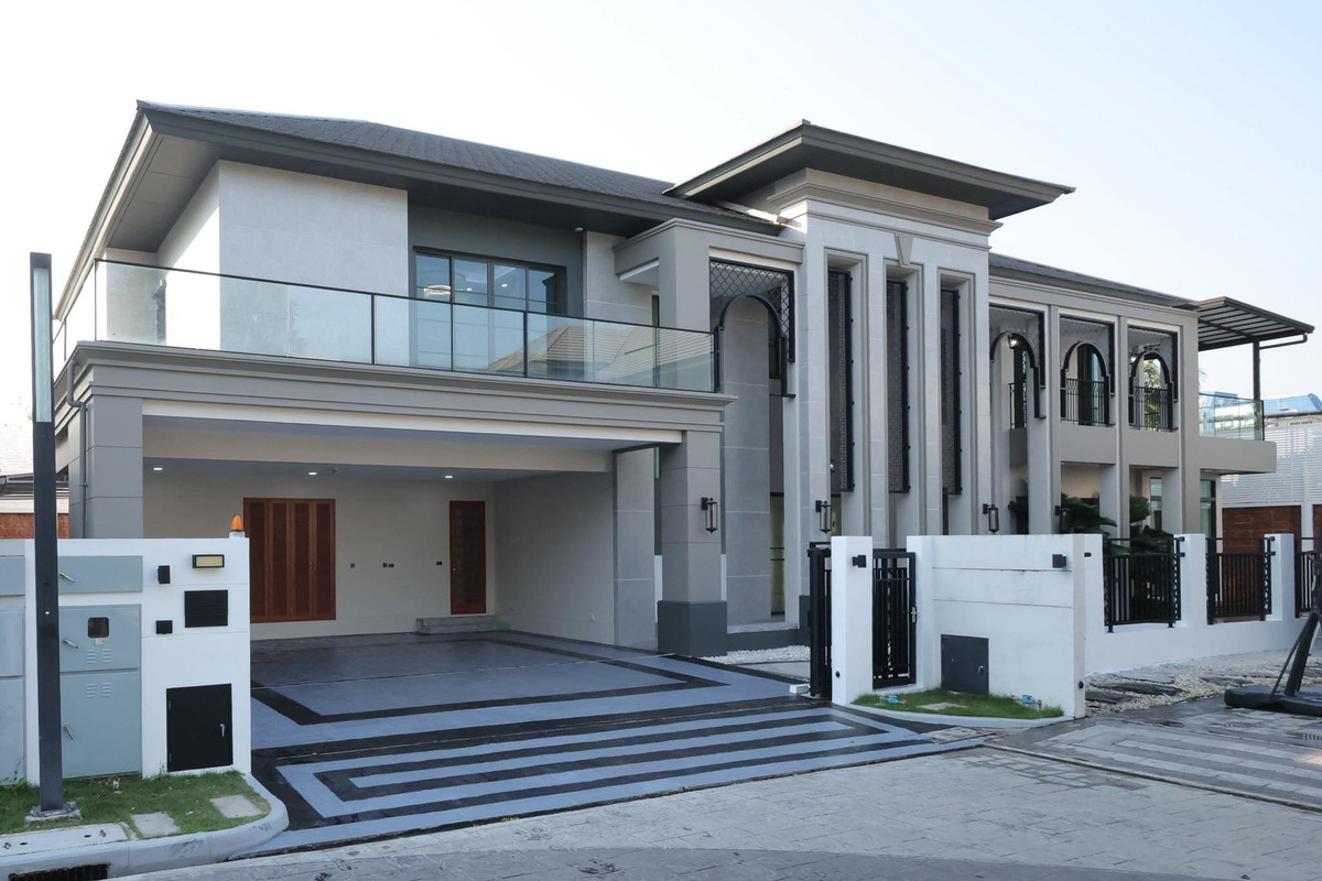 For SaleHousePattanakan, Srinakarin : Grand Bangkok Boulevard Srinakarin / 5 Bedrooms (For Sale), Grand Bangkok Boulevard Srinakarin / 5 Bedrooms (FOR SALE) FON283