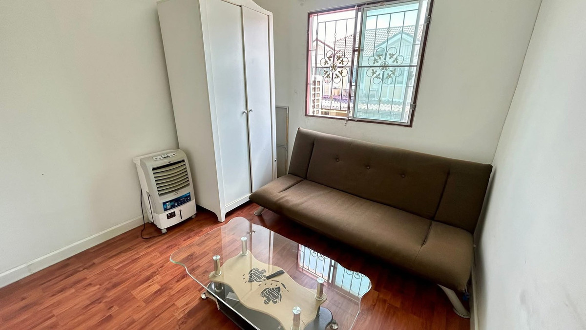 For RentTownhomePathum Thani,Rangsit, Thammasat : ME2500841 Urgent for rent!!! 2-story townhome, Pruksa Ville 16 Rangsit-Ongkharak, near Dream World.