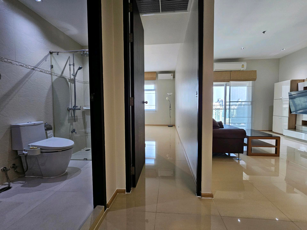 For RentCondoSukhumvit, Asoke, Thonglor : เดอะ เมดิสัน สุขุมวิท 41 ห้องเช่า 2 นอน 2 น้ำ พื้นที่ 118 ตรม ค่าเช่า 85,000 ต่อเดือน สนใจโทร น้อง 096-2615656 พร้อมให้นัดหมายเข้าชมทุกวัน

The Madison Sukhumvit 41  for Rent 2bed 2 bath 118 Sq,m Rental price 75k per month call Nong 096-2615656 Ready to t