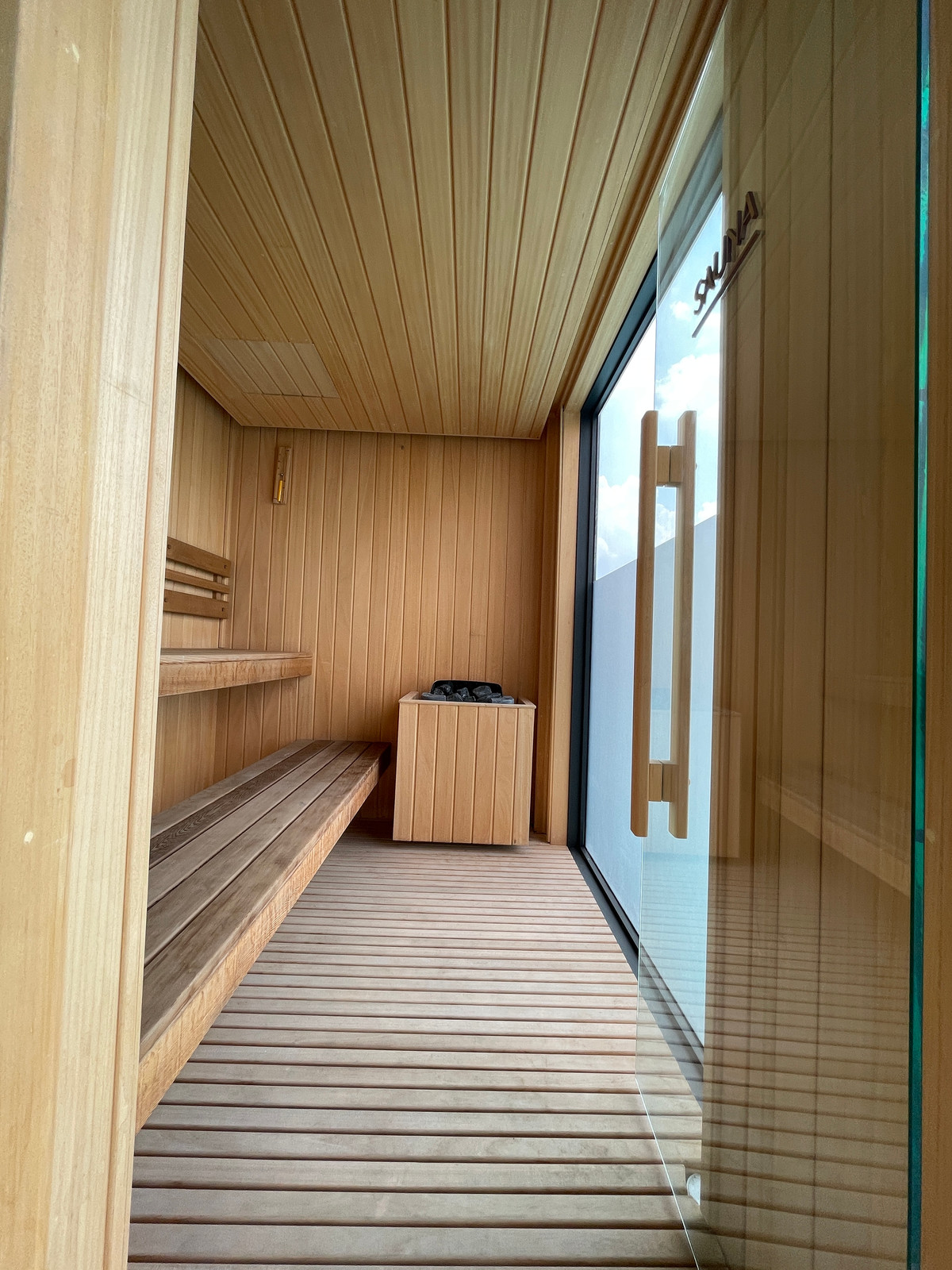 For SaleCondoAri,Anusaowaree : [Urgent sale!] Rare Item in the heart of Ari @Aritier Ari | Penthouse 75 sq m., 150% parking, highest level of privacy! Experience a superior life in the area. 