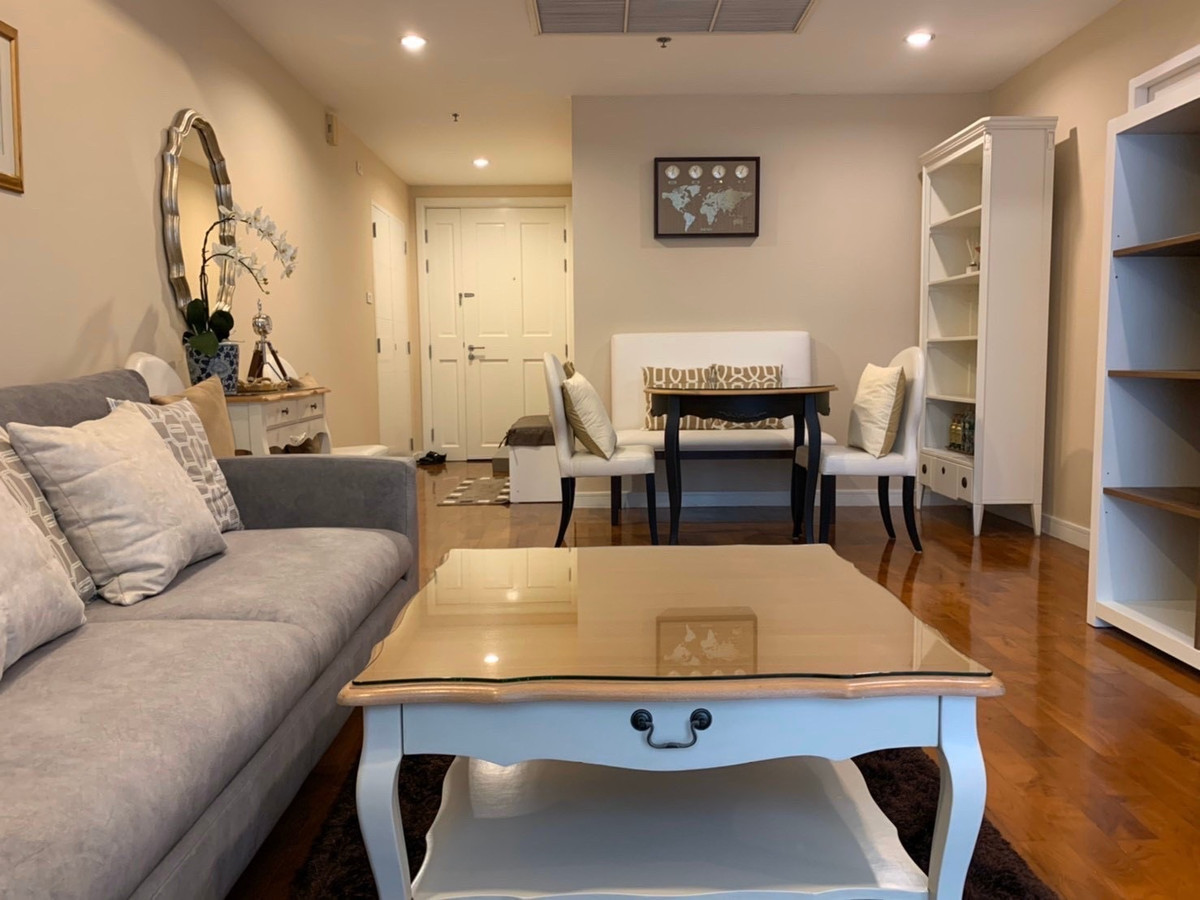 For RentCondoSukhumvit, Asoke, Thonglor : Condo for rent, Baan Siri 24, near BTS Phrom Phong, beautiful room, good price, ready to move in.