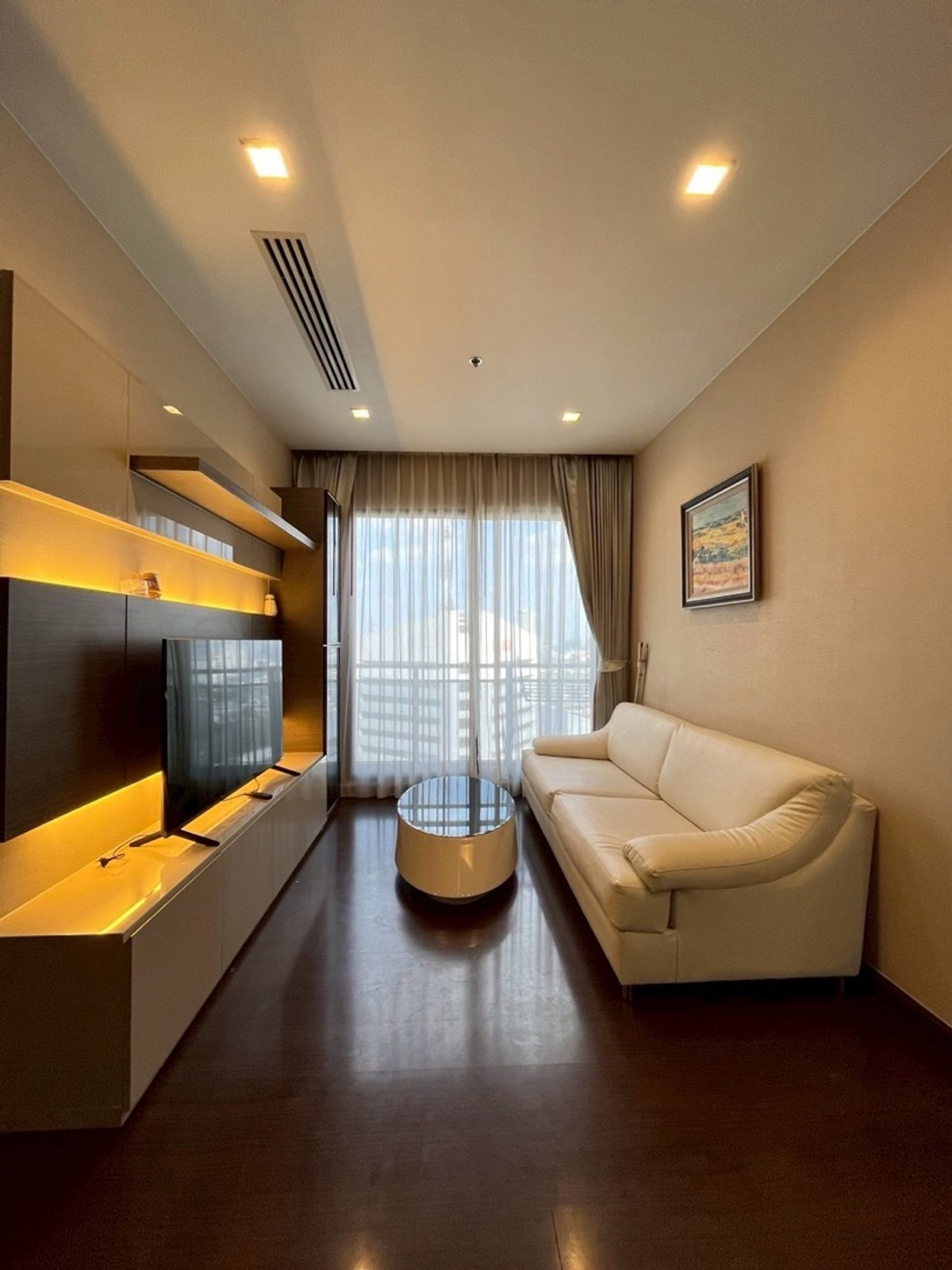 For RentCondoRatchadapisek, Huaikwang, Suttisan : ⭐️IVY AMPIO⭐️ 2BEDROOM COMBINE Parking 2Car 50K Contact Us🫡