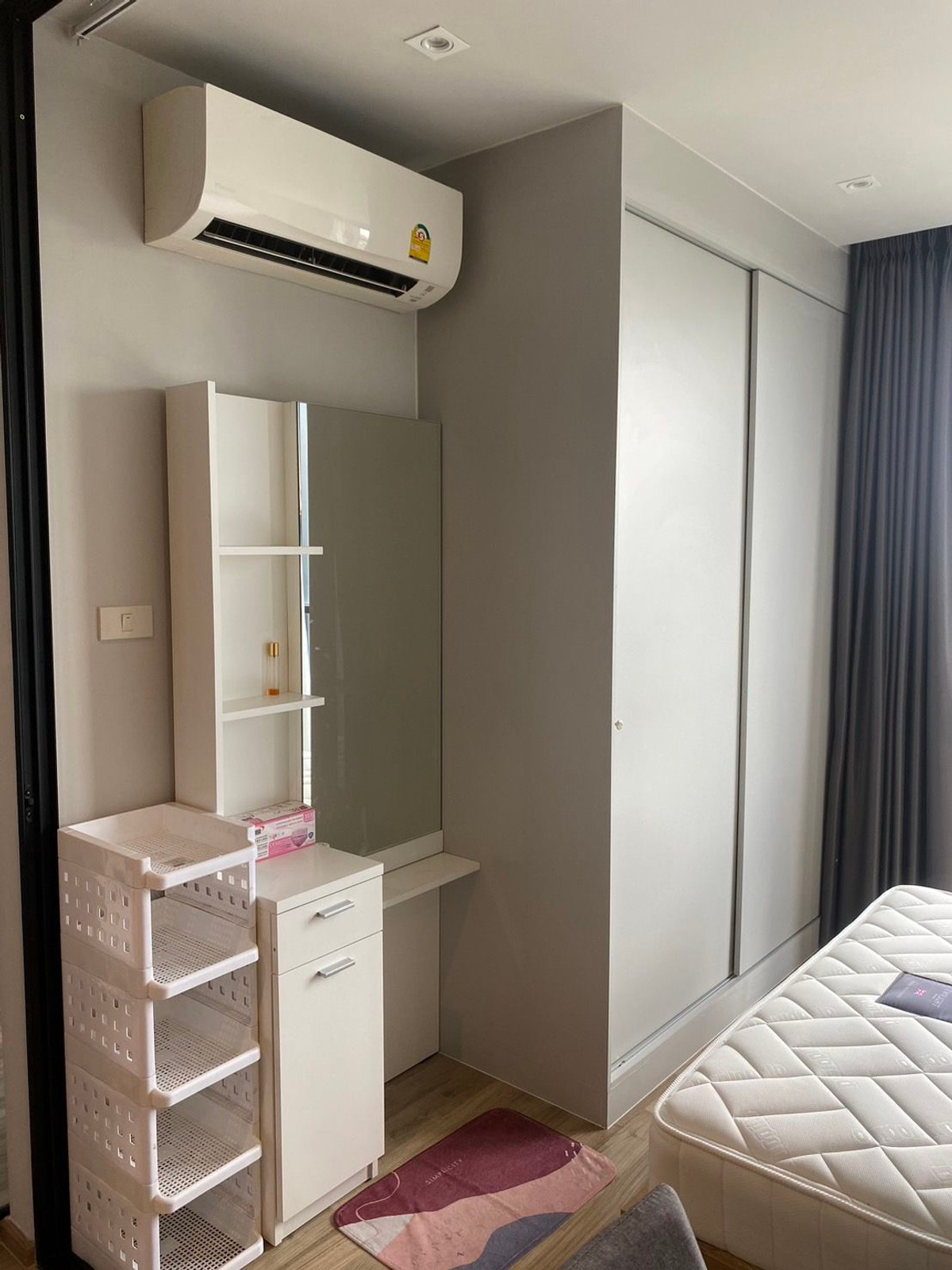 For RentCondoKaset Nawamin,Ladplakao : 💥CP-10397💥NEWERA CONDO EKAMAI - RAMINTRA👉Line : @rangrak