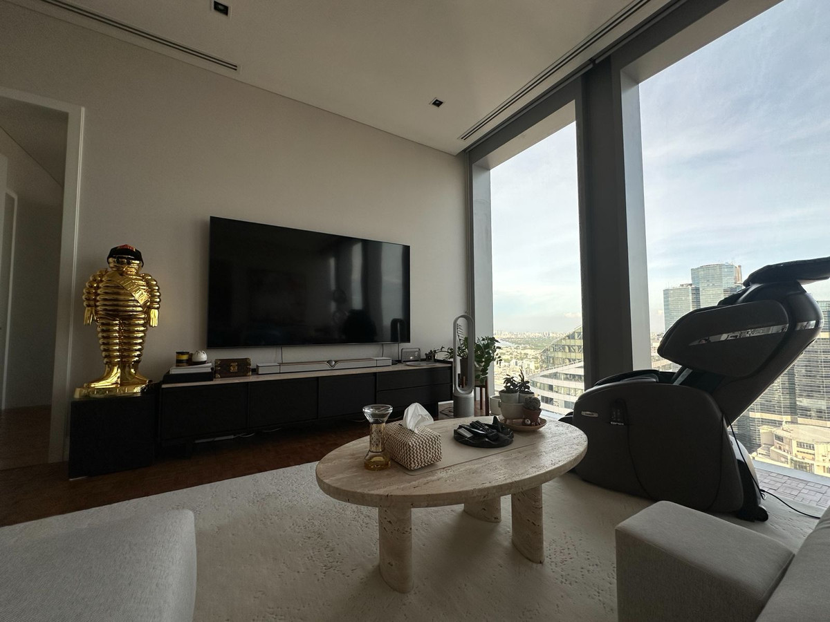 For RentCondoSathorn, Narathiwat : The Ritz-Carlton Residences Bangkok, 47th Floor, 124.07 sqm, Fully Furnished 🔥✨ Move-In Ready 🗝️🚀