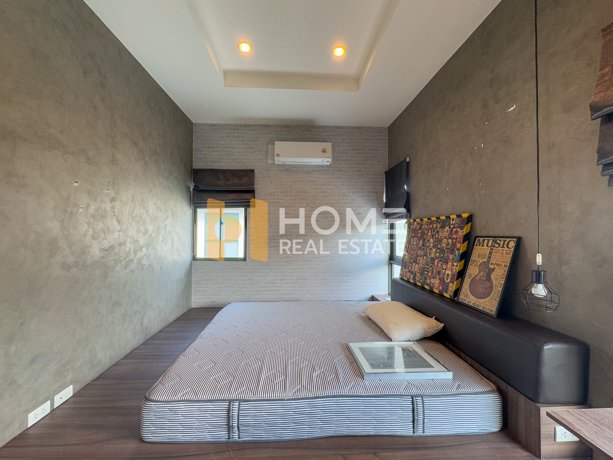 For SaleLadkrabang, Suwannaphum Airport : Baan Klang Muang The Edition Rama 9 - Onnut / 3 Bedrooms (FOR SALE) FON204