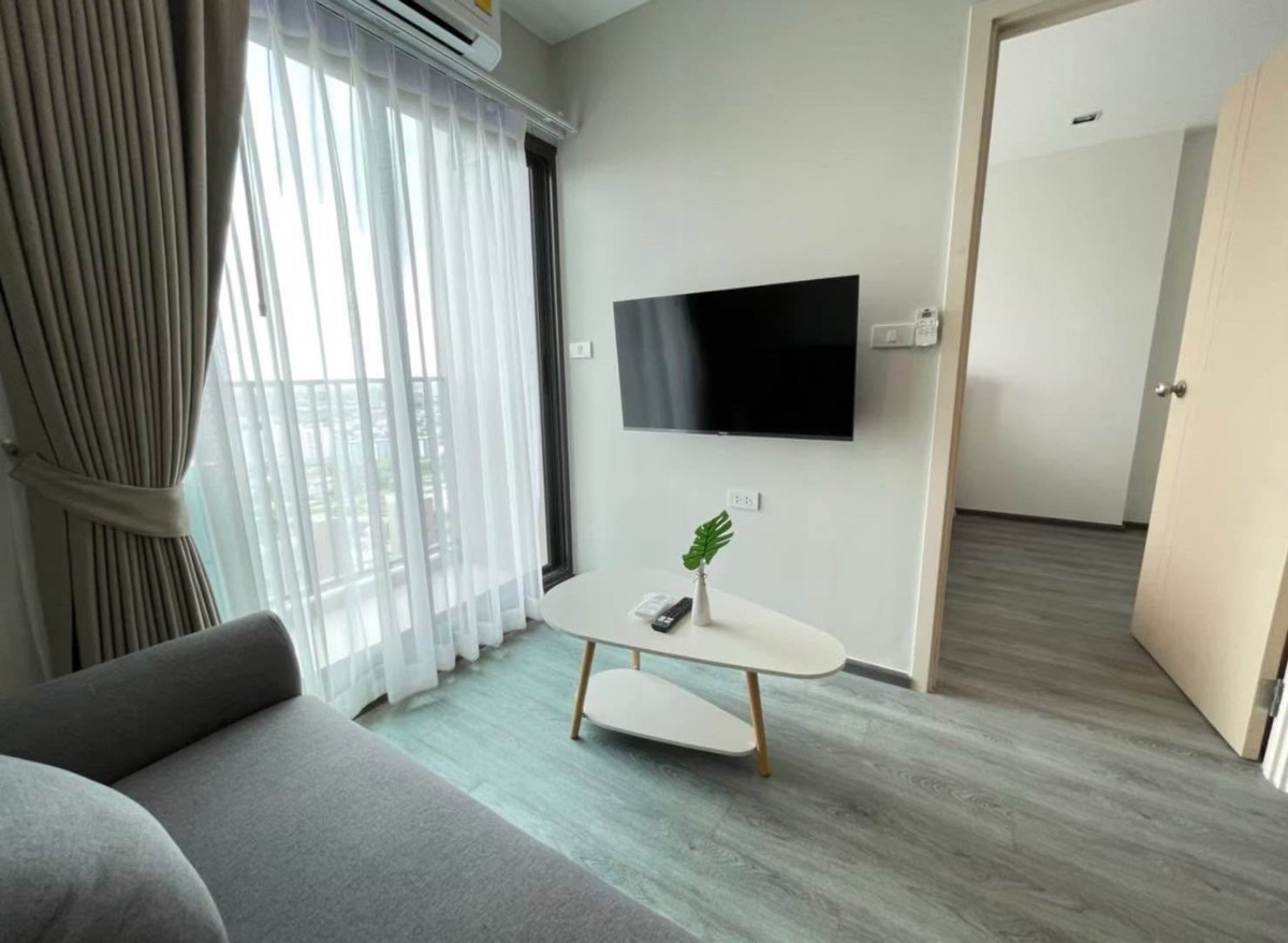 For RentCondoPattanakan, Srinakarin : For rent: Rich Park@Triple Station Rama 9.