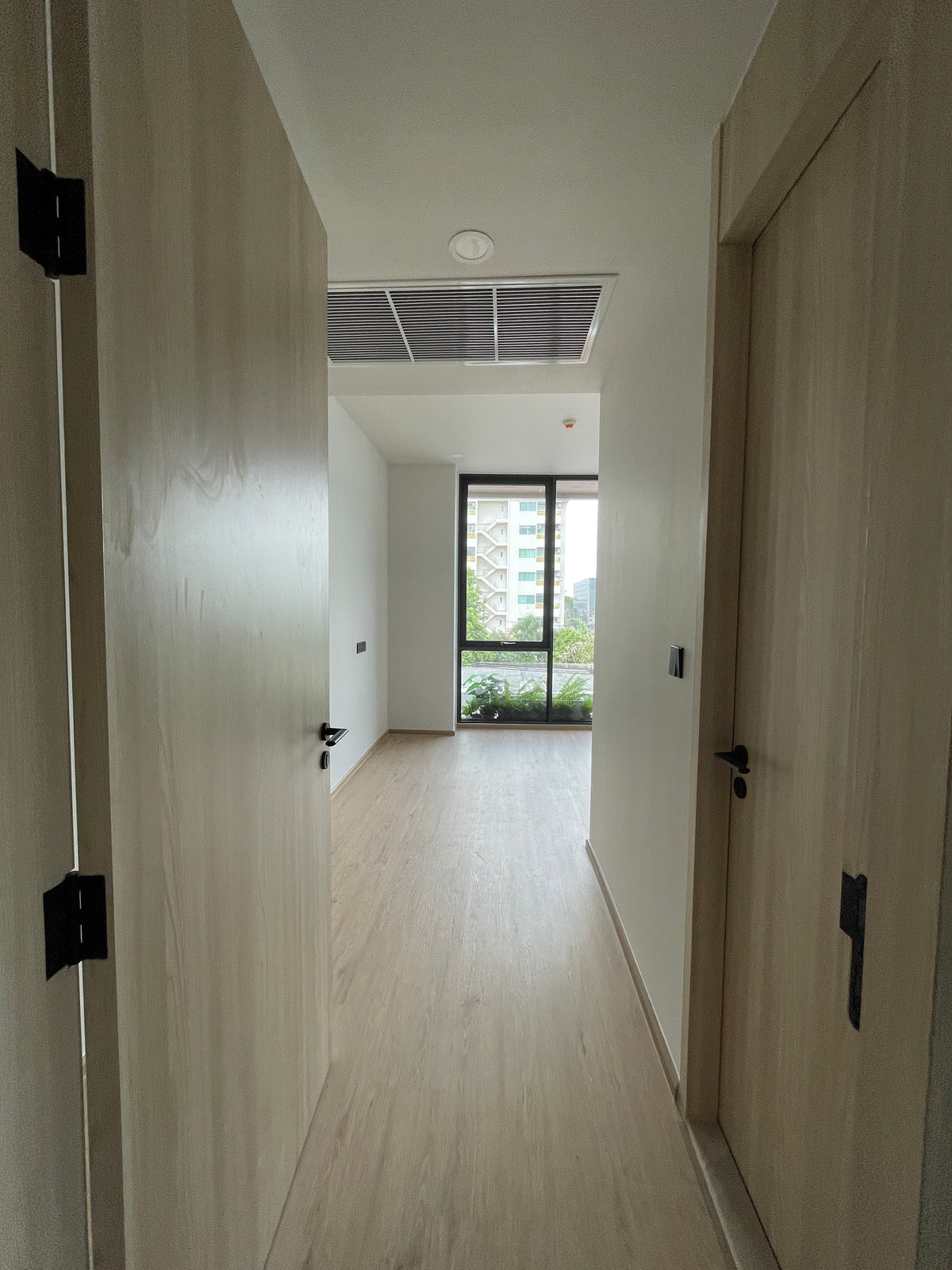 For SaleCondoAri,Anusaowaree : [Urgent sale!] Master Penthouse 89 sq m @Aritier Ari | 150% parking, maximum privacy in Ari! 