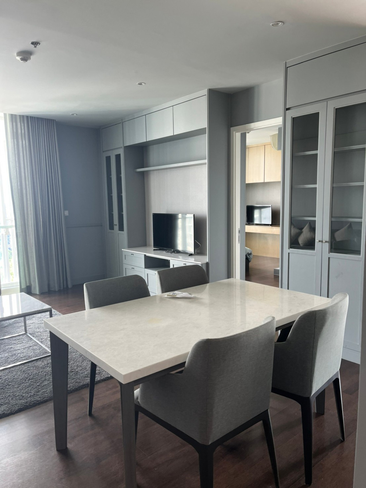 ให้เช่าคอนโดพระราม 9 เพชรบุรีตัดใหม่ RCA : คอนโดใหม่ 2ห้องนอน 72sqmให้เช่าใกล้MRTพระราม ราคา28,000บาท ต่อเดือน