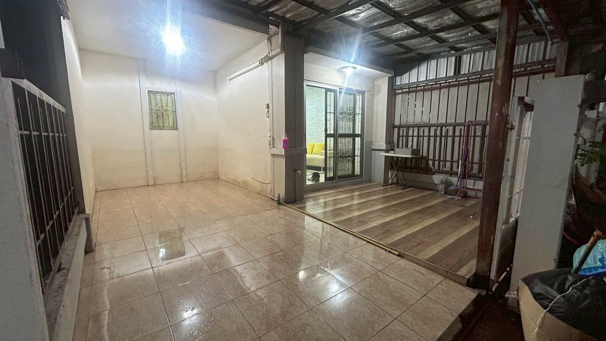 For RentTownhomePathum Thani,Rangsit, Thammasat : ME2500841 Urgent for rent!!! 2-story townhome, Pruksa Ville 16 Rangsit-Ongkharak, near Dream World.