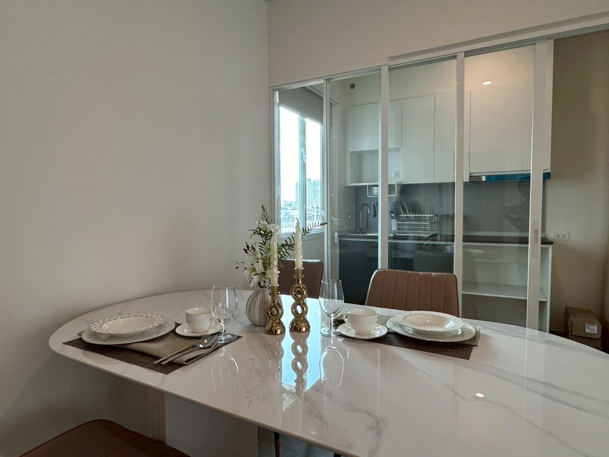 ขายคอนโดปิ่นเกล้า จรัญสนิทวงศ์ : ขาย ลุมพินี วิลล์ จรัญ ไฟฉาย 2ห้องนอน 1ห้องน้ำ 44ตรม ห้องใหม่ มือหนึ่ง ฟรีแอร์ คอนโดใกล้ MRT จรัญ13 MRT ไฟฉาย รพ.ศิริราช