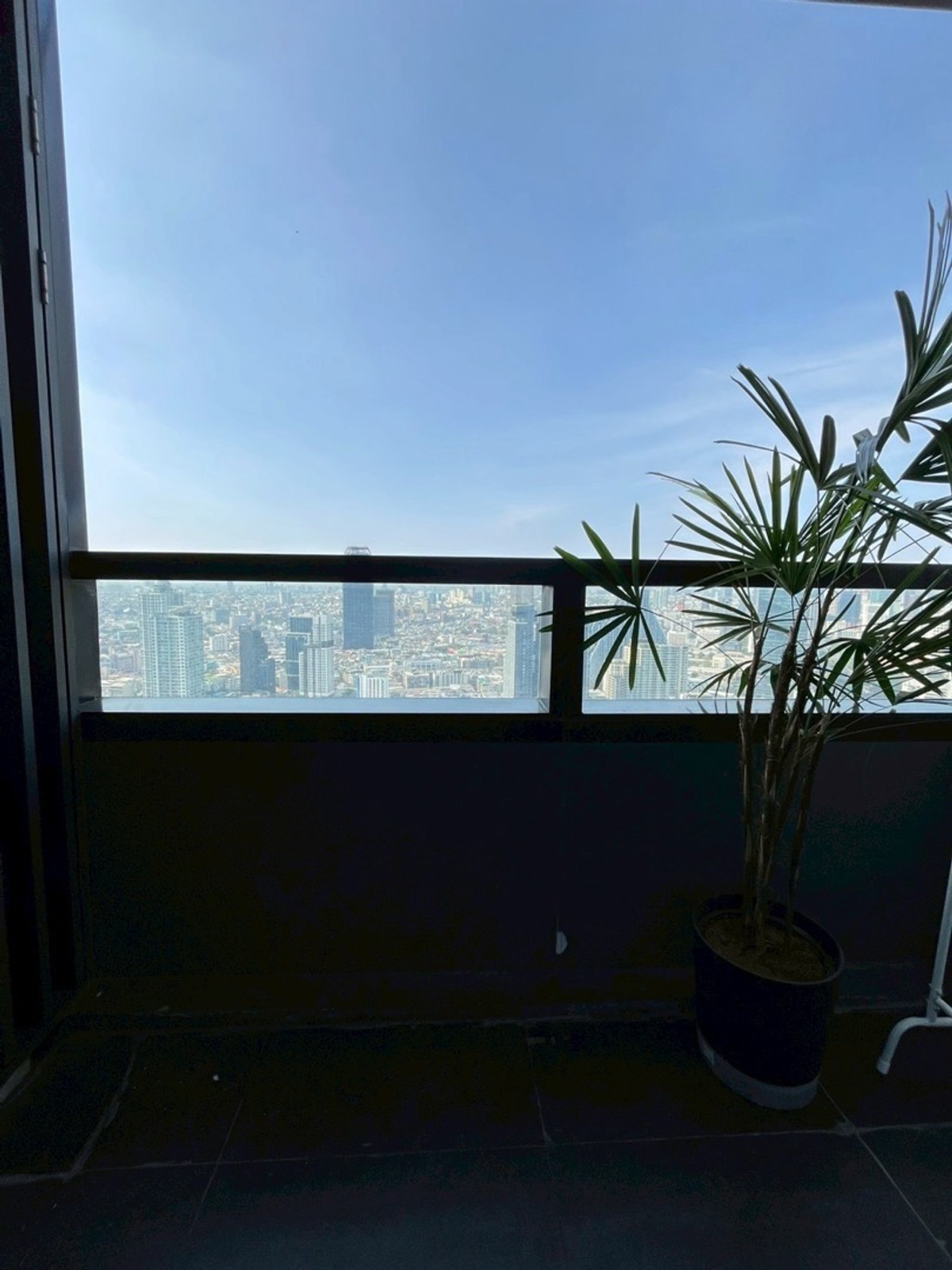 ขายคอนโดสีลม ศาลาแดง บางรัก : ⭐️M-SILOM⭐️For-Sell 2Bedroom 87sq.m 18.5MB Contact Us🫡