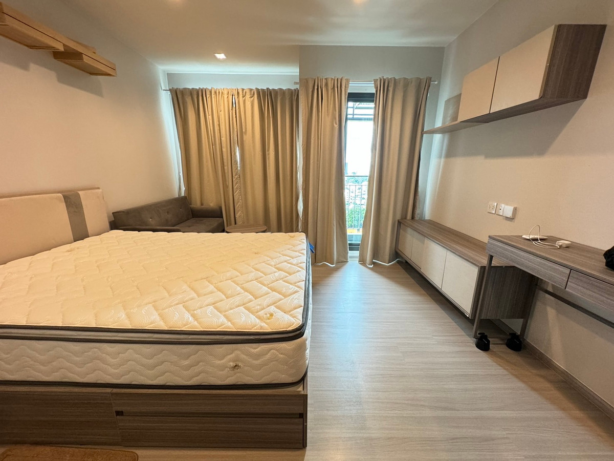 ให้เช่าคอนโดท่าพระ ตลาดพลู วุฒากาศ : Life Sathorn Sierra ว่างให้เช่า ราคาพิเศษ 13,000/เดือน สอบถาม นัดชมได้ครับ ไม่รับ agent