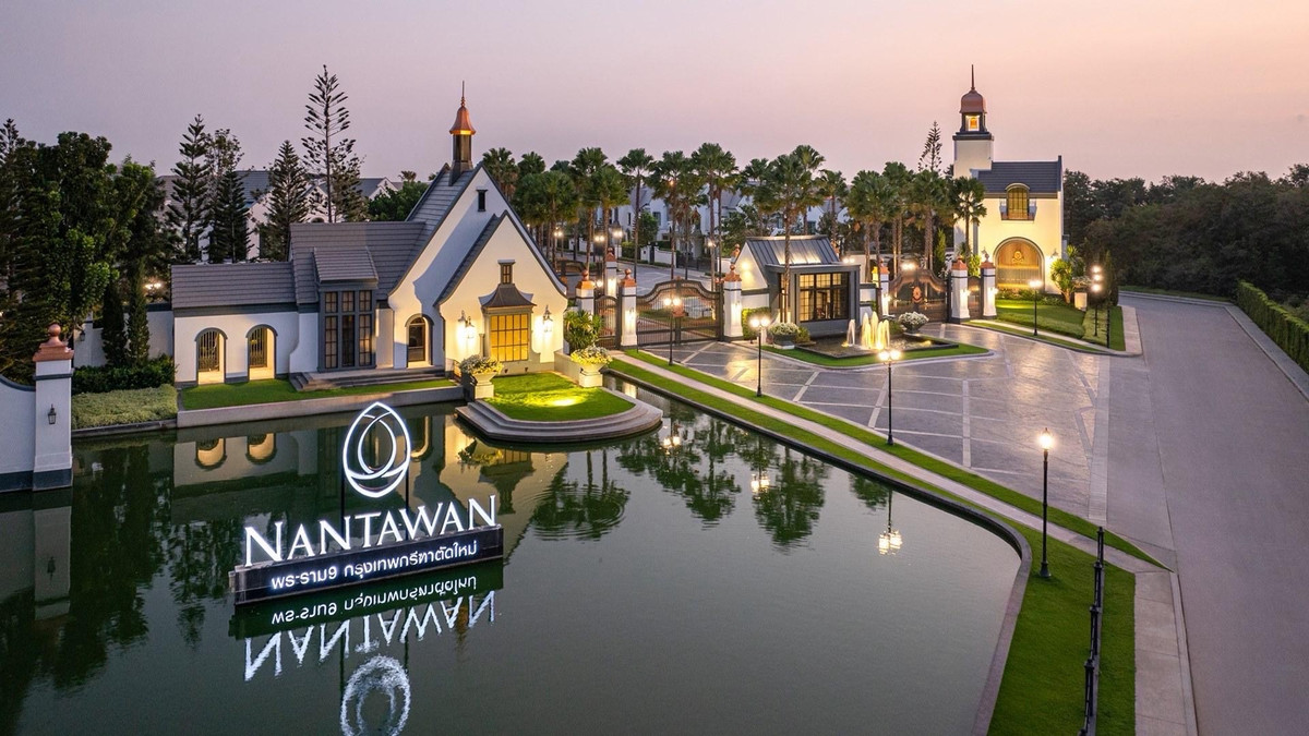 For SaleHousePattanakan, Srinakarin : Nantawan Krungthep Kreetha, buy directly from the project 📲081-9118445 (Sales Department)