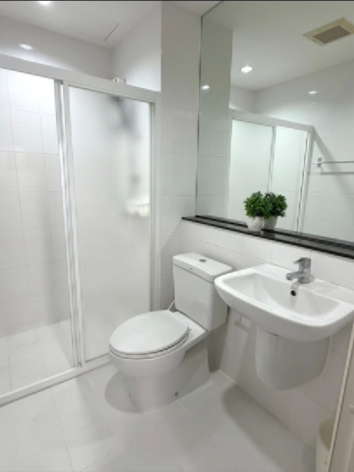 ให้เช่าคอนโดบางซื่อ วงศ์สว่าง เตาปูน : OMG1719  [ เดอะทรี บางโพ สเตชั่น ] ห้องแต่งใหม่ 2 นอน 2 น้ำ - ให้เช่า 9 มี.ค. 69