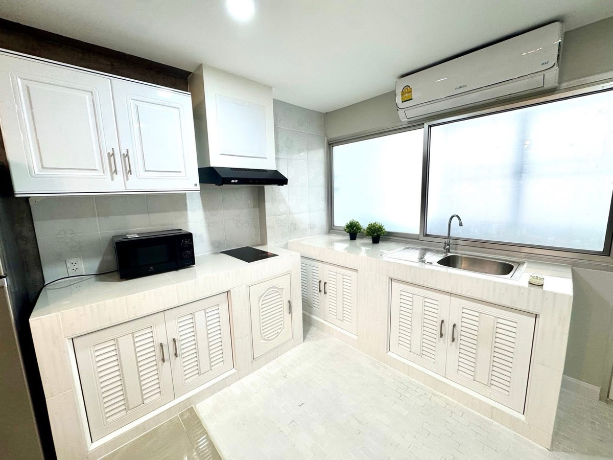 ให้เช่าคอนโดพระราม 9 เพชรบุรีตัดใหม่ RCA : #R9582 🎉 090369 ให้เช่าคอนโด Siam Condominium (Rama9)