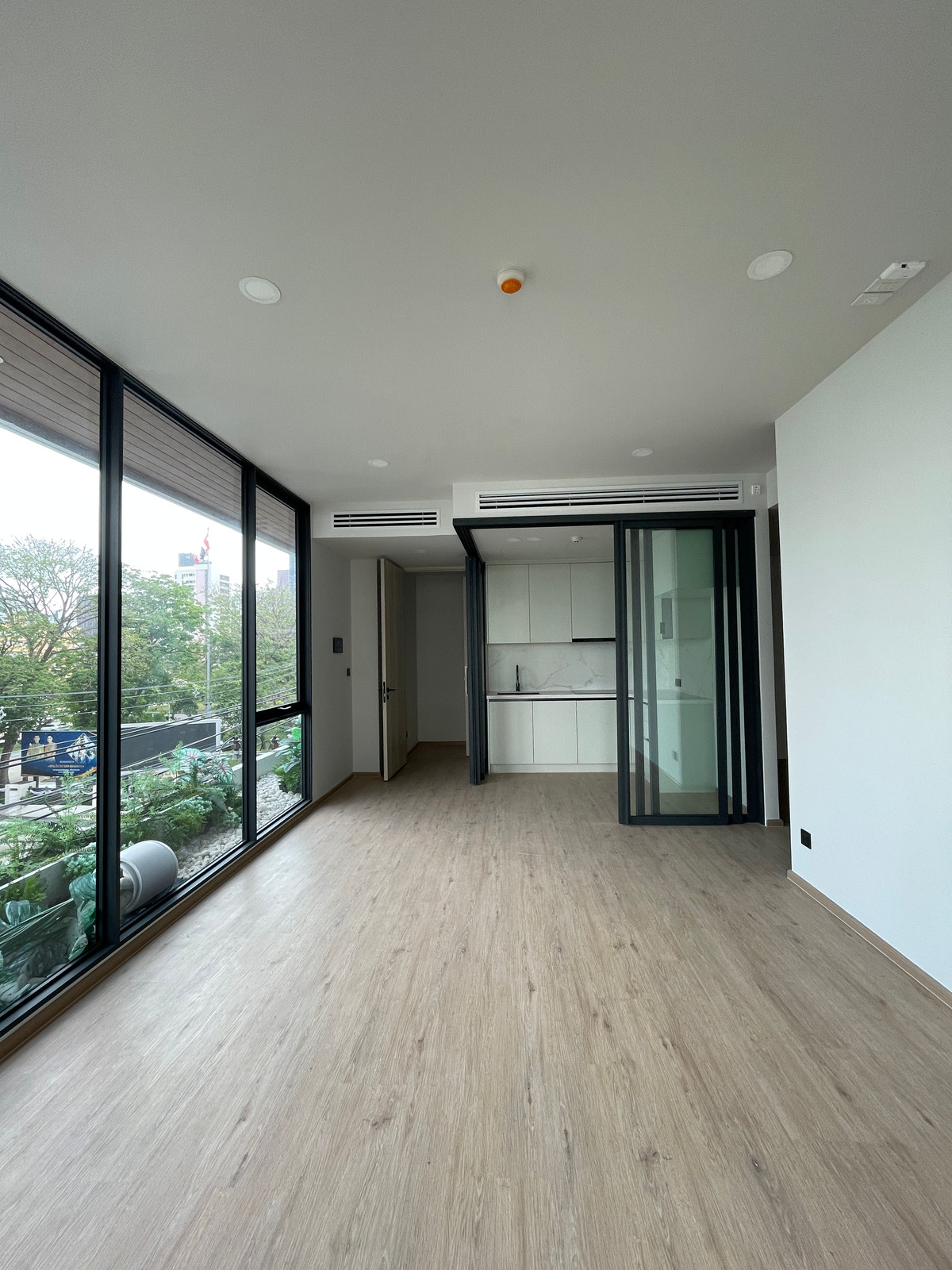 For SaleCondoAri,Anusaowaree : [Urgent sale!] Master Penthouse 89 sq m @Aritier Ari | 150% parking, maximum privacy in Ari! 