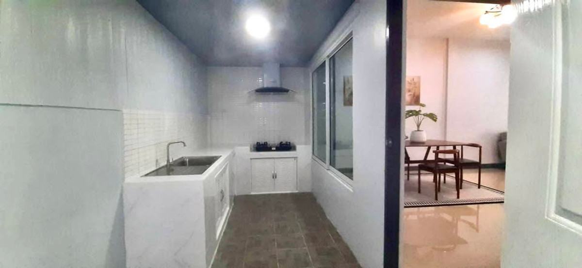 ขายทาวน์โฮมพัทยา บางแสน ชลบุรี สัตหีบ : ทาวน์โฮม หมู่บ้าน พรเทพ การ์เด้น วิลล์ 9 / 3 ห้องนอน (ขาย), Townhome Pornthep Garden Ville 9 / 3 Bedrooms (FOR SALE) BEWN109