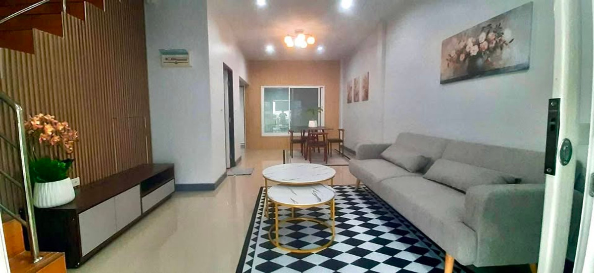 ขายทาวน์โฮมพัทยา บางแสน ชลบุรี สัตหีบ : ทาวน์โฮม หมู่บ้าน พรเทพ การ์เด้น วิลล์ 9 / 3 ห้องนอน (ขาย), Townhome Pornthep Garden Ville 9 / 3 Bedrooms (FOR SALE) BEWN109