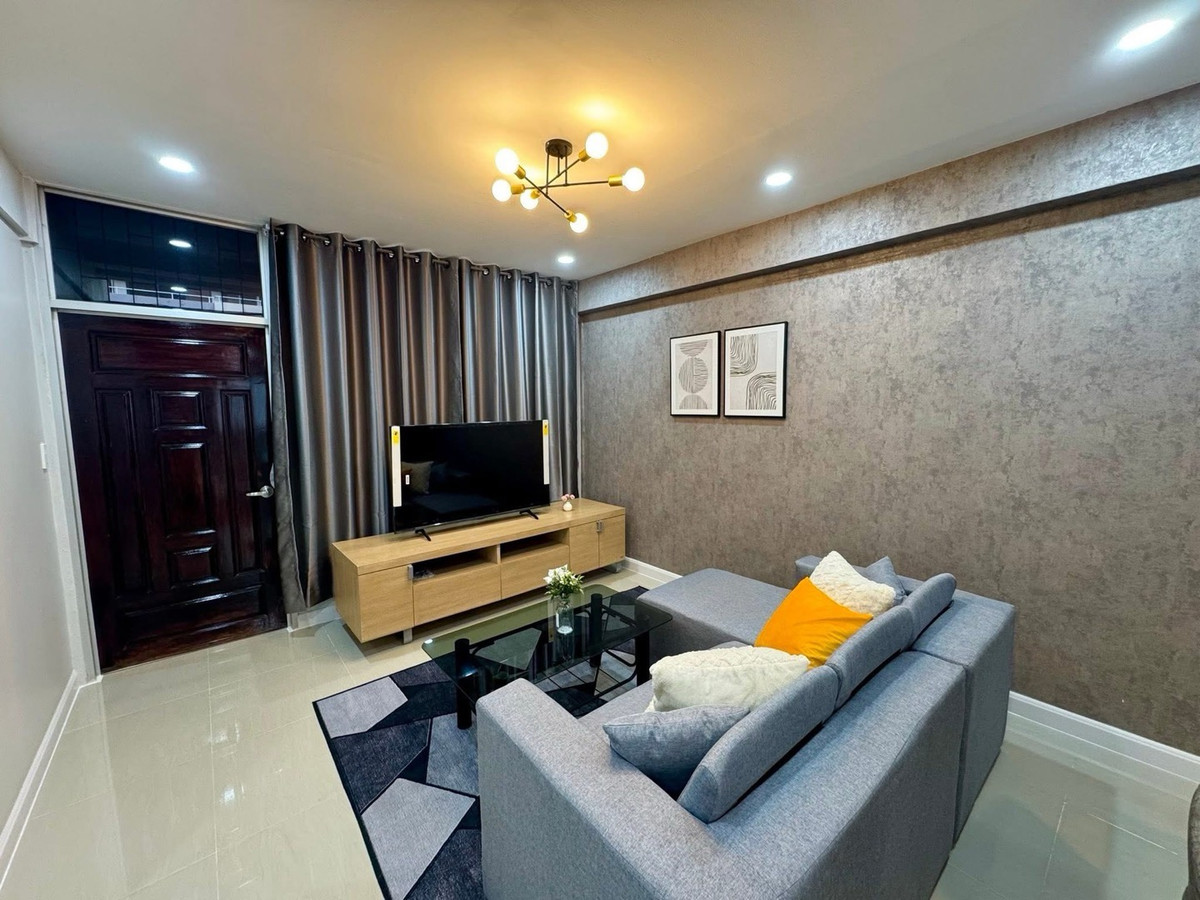 ให้เช่าคอนโดพระราม 9 เพชรบุรีตัดใหม่ RCA : #R9582 🎉 090369 ให้เช่าคอนโด Siam Condominium (Rama9)