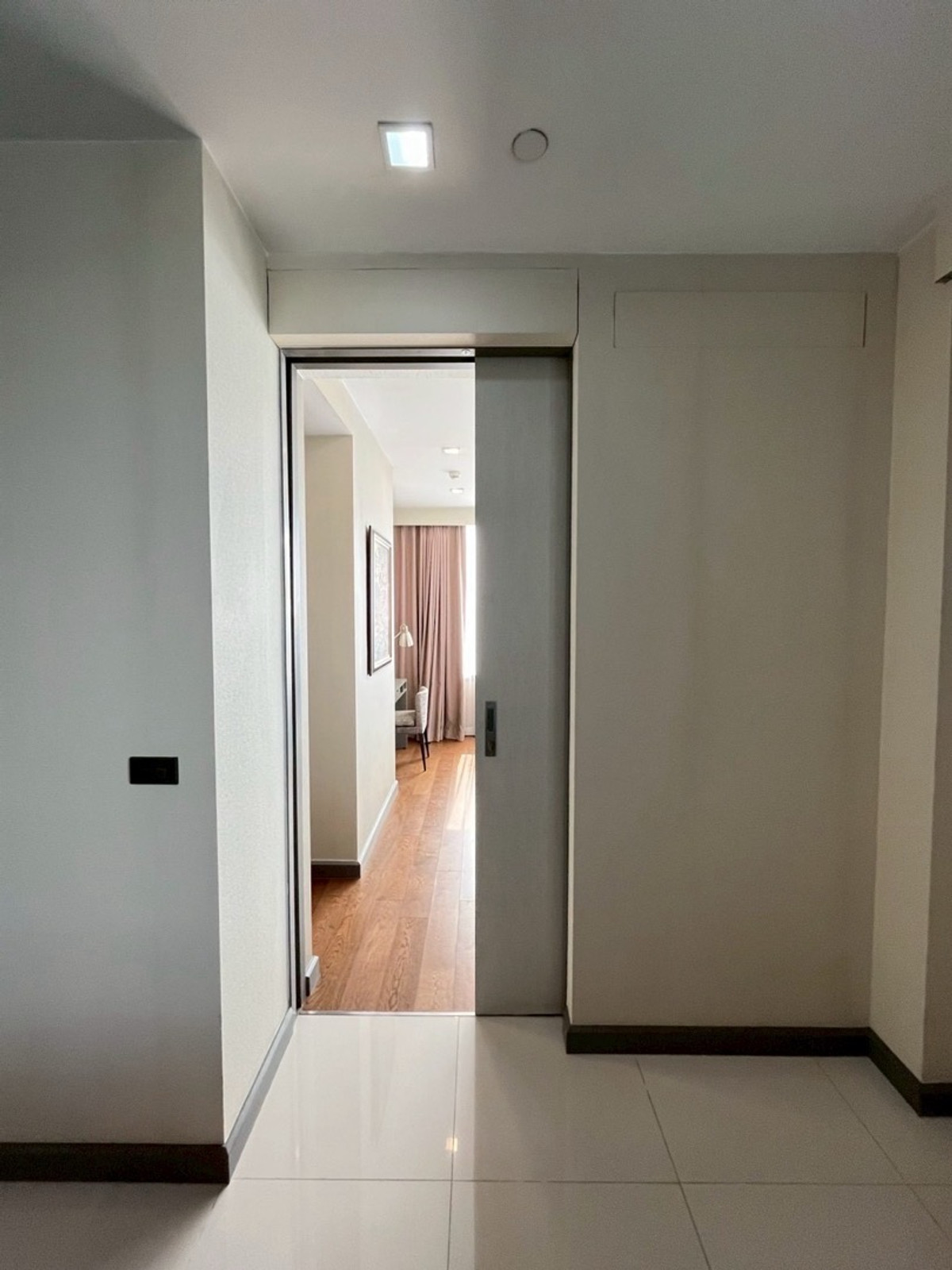 ขายคอนโดสีลม ศาลาแดง บางรัก : ⭐️M-SILOM⭐️For-Sell 2Bedroom 87sq.m 18.5MB Contact Us🫡