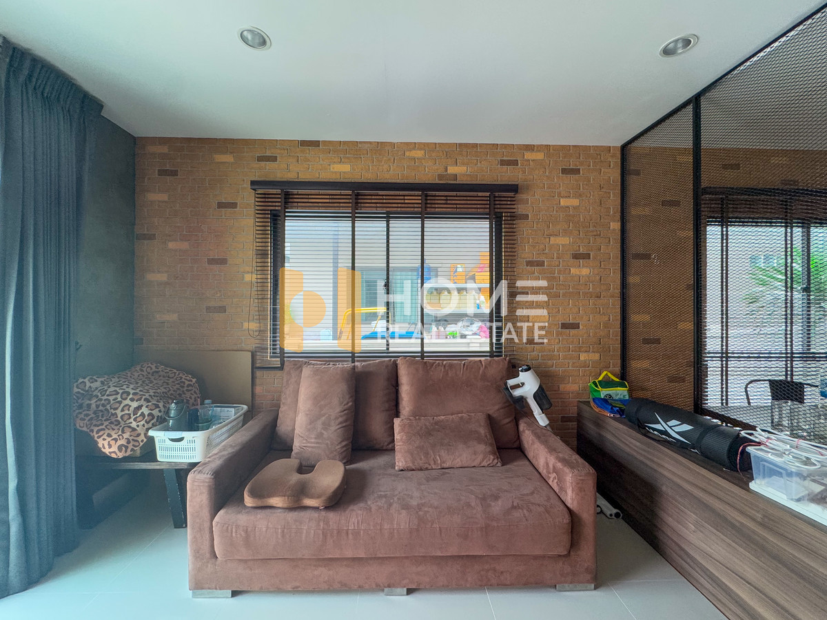 For SaleLadkrabang, Suwannaphum Airport : Baan Klang Muang The Edition Rama 9 - Onnut / 3 Bedrooms (FOR SALE) FON204