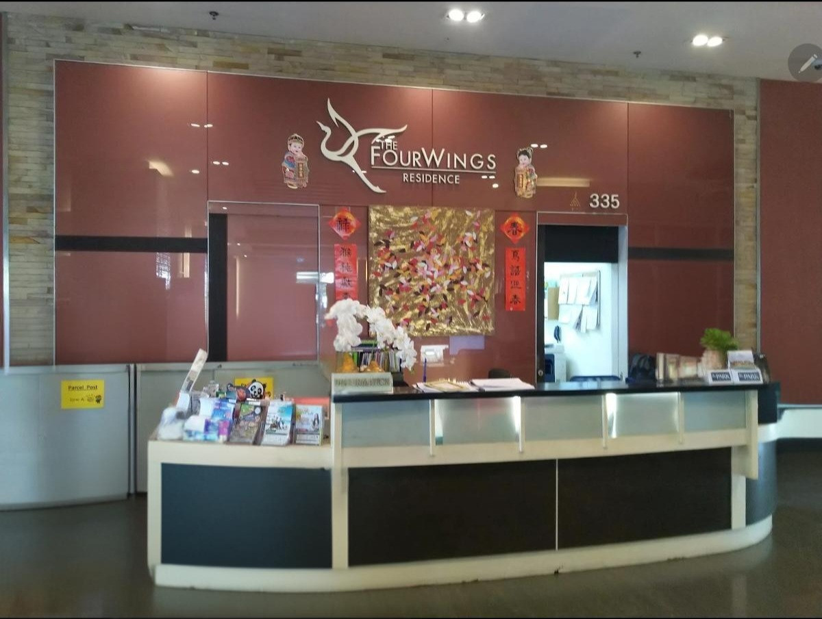 For RentCondoPattanakan, Srinakarin : Condo for rent, The Four Wings Residence, 3 bedrooms, 3 bathrooms, 133 sq m, near international schools.