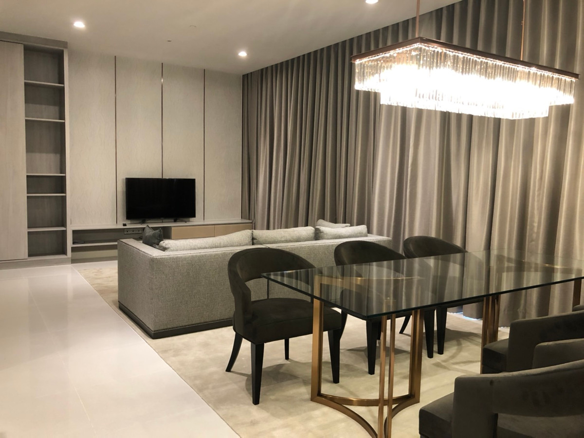 For RentCondoSukhumvit, Asoke, Thonglor : Vittorio Sukhumvit39, near bts Promtpong, 2 Bedroom Luxury, Fully Furnished, Available now