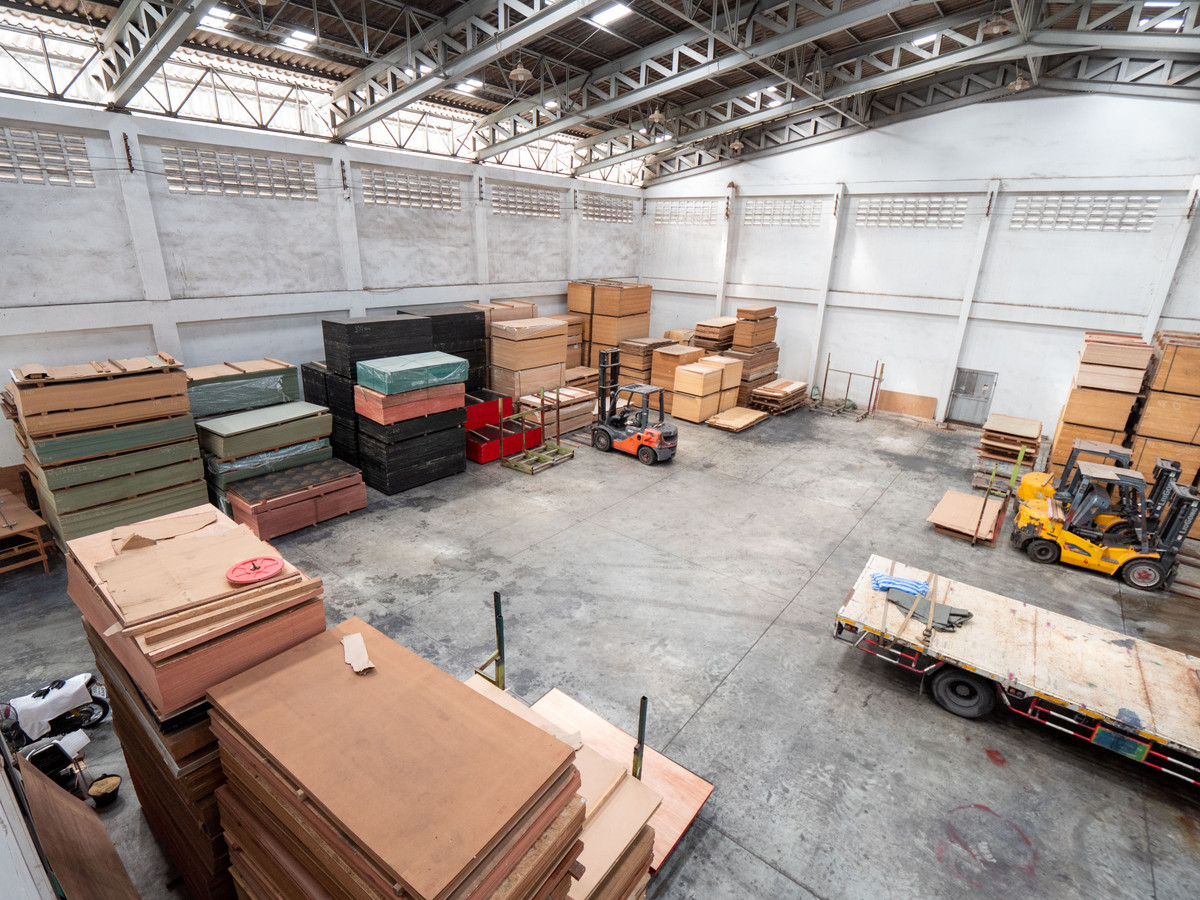 ขายโกดังมหาชัย สมุทรสาคร : ขาย ที่ดิน พร้อมอาคารโกดัง คลังสินค้า โรงงาน กระทุ่มแบน สมุทรสาคร ทำเลดี สภาพดีมาก ลดจาก 30 ล้าน ขายเพียง 25 ล้านเท่านั้น