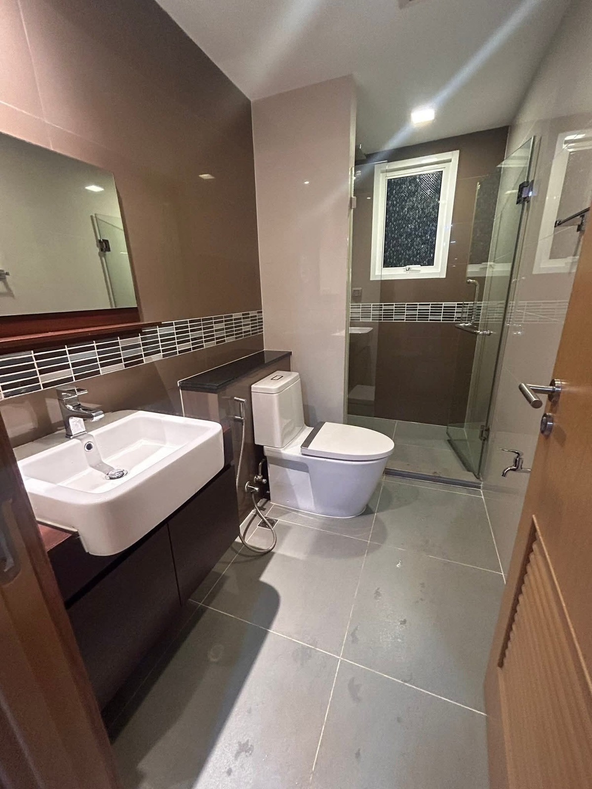 คอนโดนานา : Condo for Rent / Sale : Inter lux Premier Sukhumvit 13  (Rt-01)