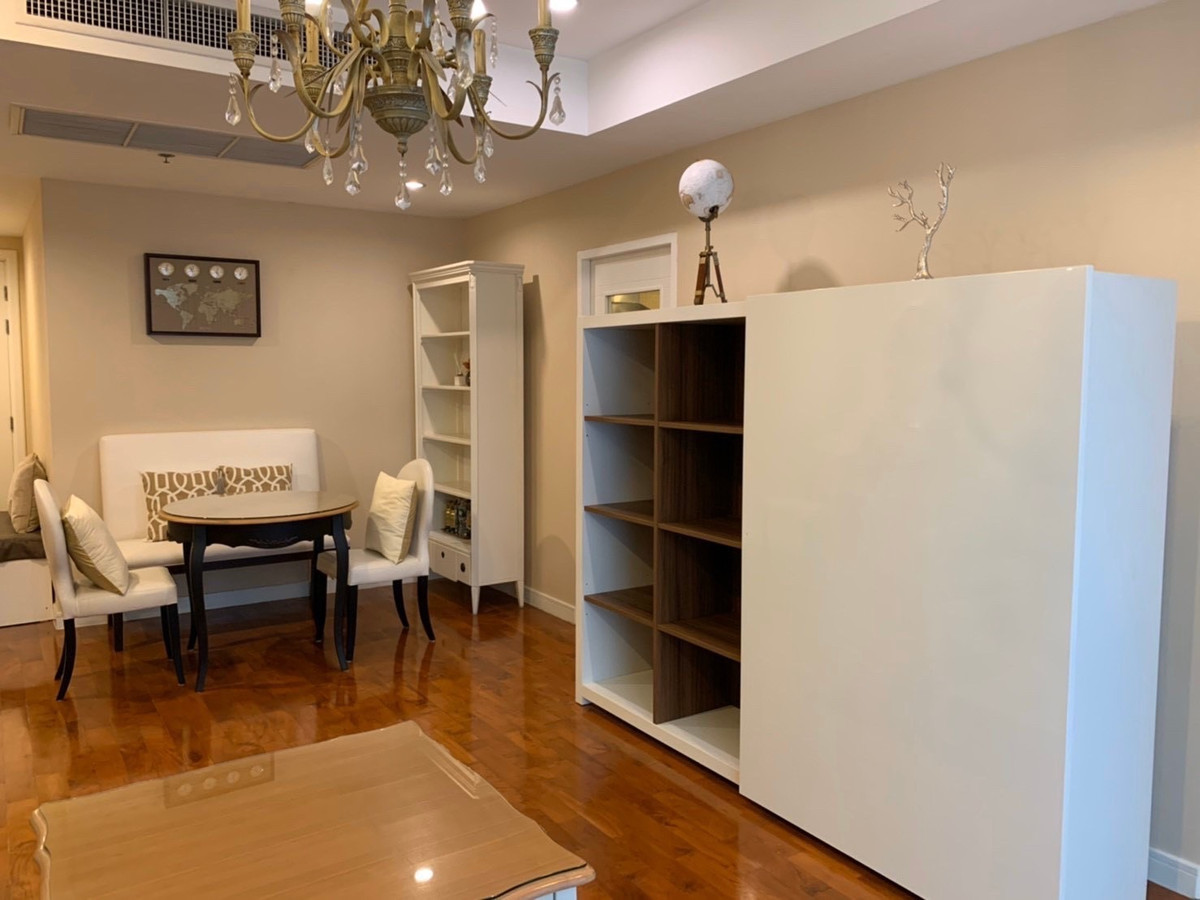 For RentCondoSukhumvit, Asoke, Thonglor : Condo for rent, Baan Siri 24, near BTS Phrom Phong, beautiful room, good price, ready to move in.