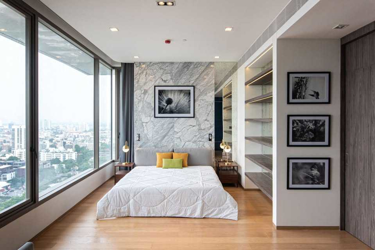 For RentCondoSilom, Saladaeng, Bangrak : LTHC14622 – Condo for Rent | Saladaeng One | 110 sqm | 1 Bed 2 Baths | Near BTS Saladaeng | 110K/Month | Condo for rent Saladaeng One