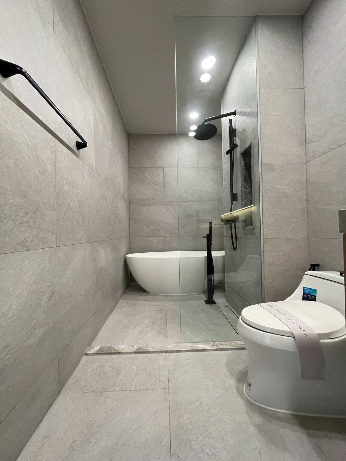 For SaleCondoAri,Anusaowaree : [Urgent sale!] Master Penthouse 89 sq m @Aritier Ari | 150% parking, maximum privacy in Ari! 