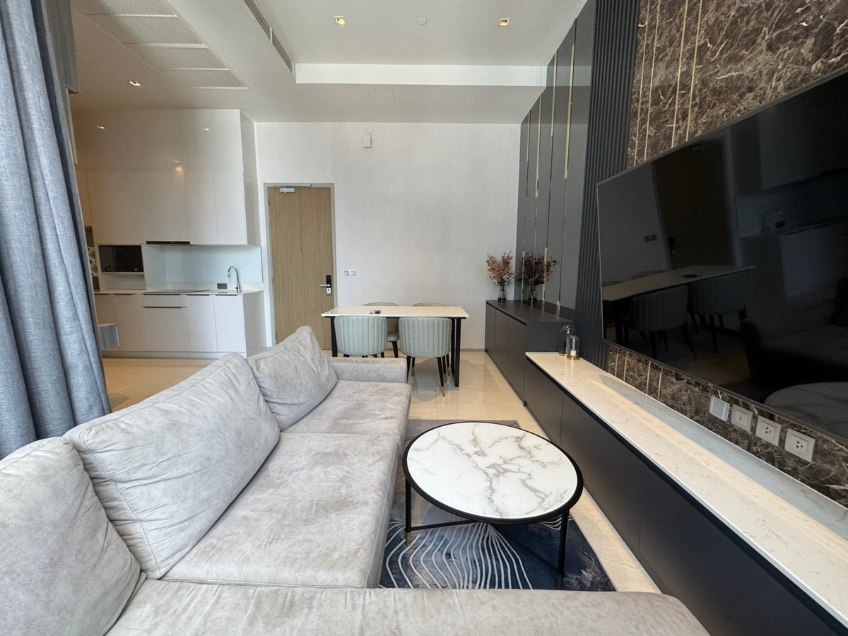 For RentCondoSilom, Saladaeng, Bangrak : 🚨 Available 2 BEDROOM 2 BATHROOM 76 SQ.M - READY TO MOVE IN - 65,000 / MONTH