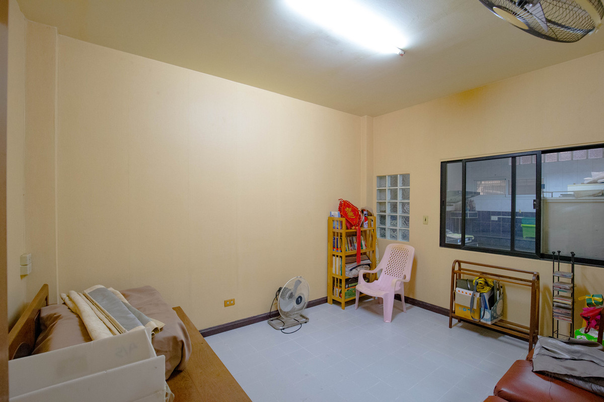 For RentTownhomePattanakan, Srinakarin : 🏡✨ Big house, lots of usable space, Warathorn Ville Village, Phatthanakan 44💢🏡