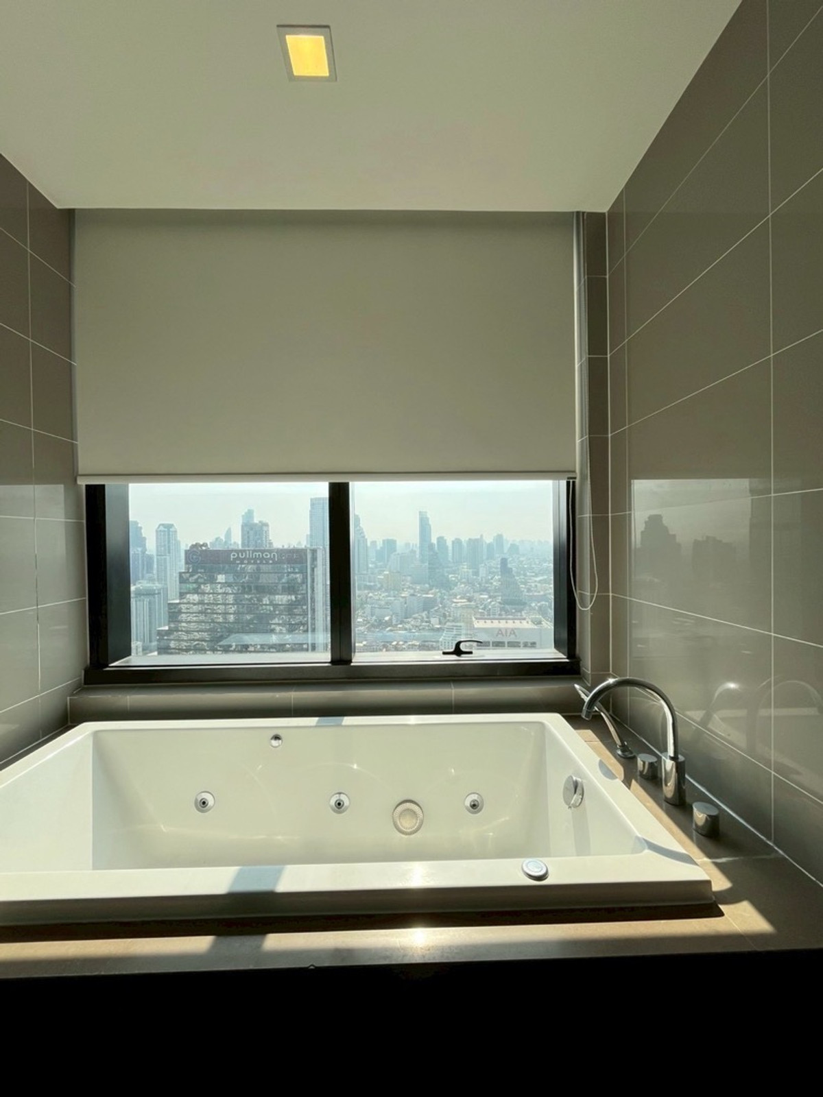 ขายคอนโดสีลม ศาลาแดง บางรัก : ⭐️M-SILOM⭐️For-Sell 2Bedroom 87sq.m 18.5MB Contact Us🫡