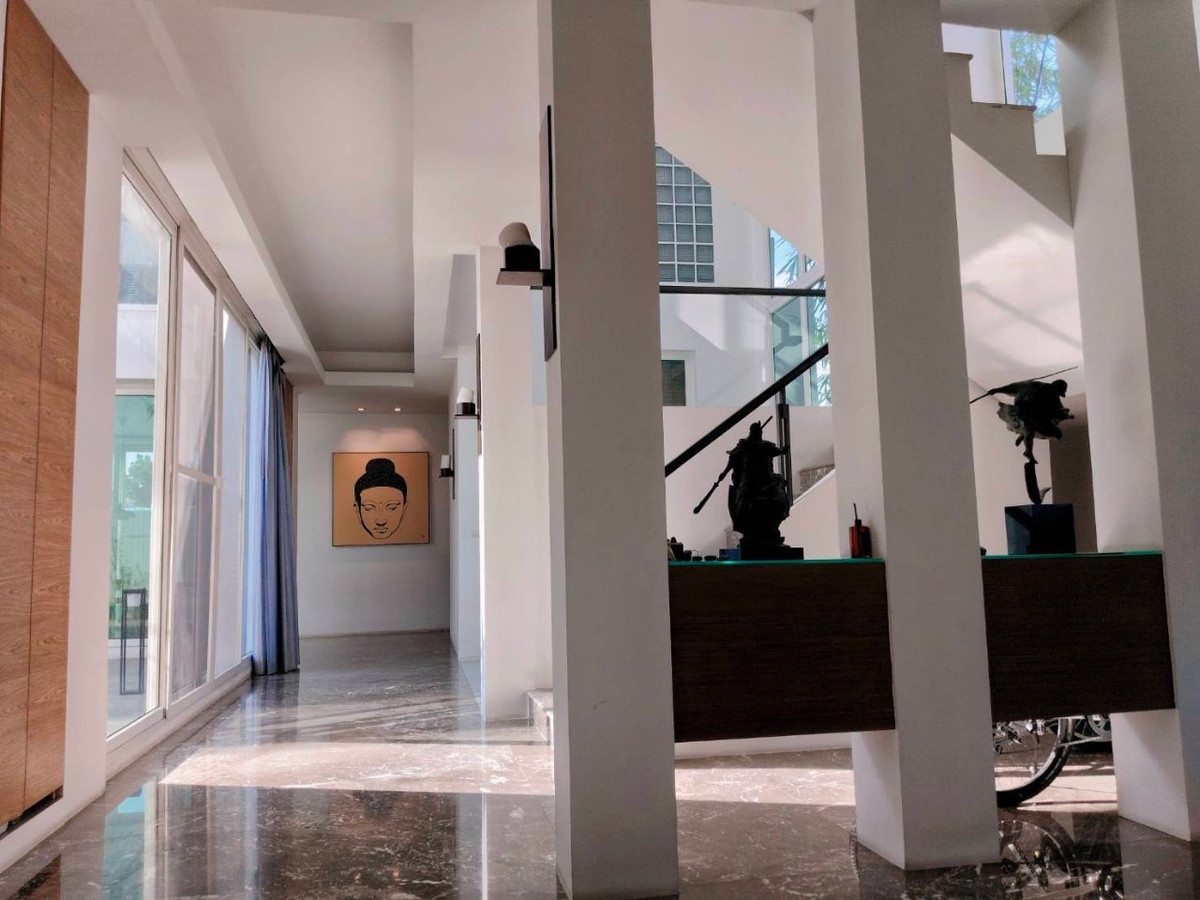 HouseBangna, Bearing, Lasalle : Exclusive Private Residence near Mega Bangna