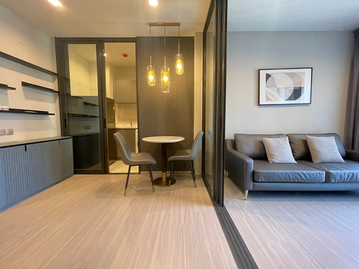 ให้เช่าคอนโดพระราม 9 เพชรบุรีตัดใหม่ RCA : Life Asoke Hype ห้อง1 bed plus ว่างพร้อมให้เช่า, Fully Furnished, สอบถามได้เลยครับ 