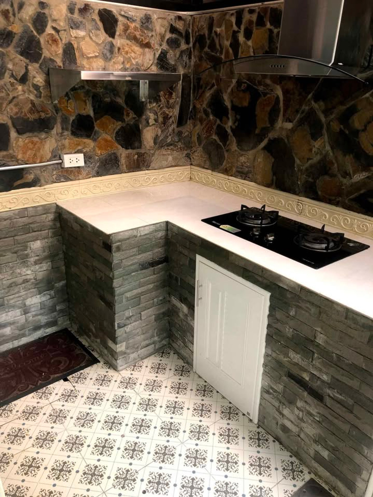 ให้เช่าทาวน์โฮมพระราม 5 ราชพฤกษ์ บางกรวย : ให้เช่าทาวน์โฮม พลีโน่ พระราม5-ปิ่นเกล้า เฟอร์นิเจอร์ครบ พร้อมเข้าอยู่ ทำเลใกล้เมือง ปิ่นเกล้า ราชพฤกษ์ ใกล้ กฟผ.  ใกล้รถไฟฟ้าแด'