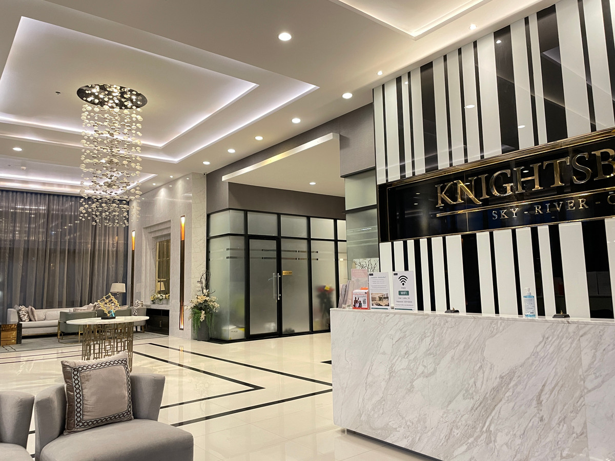 ขายคอนโดสมุทรปราการ สำโรง : คอนโดวิวแม่น้ำ ติด BTS เพียง 150 เมตร ไนท์บริดจ์ สกาย ริเวอร์ โอเชี่ยน [KnightsBridge Sky River Ocean] ปากน้ำ รีโนเวท ใหม่ พร้อมอยู่