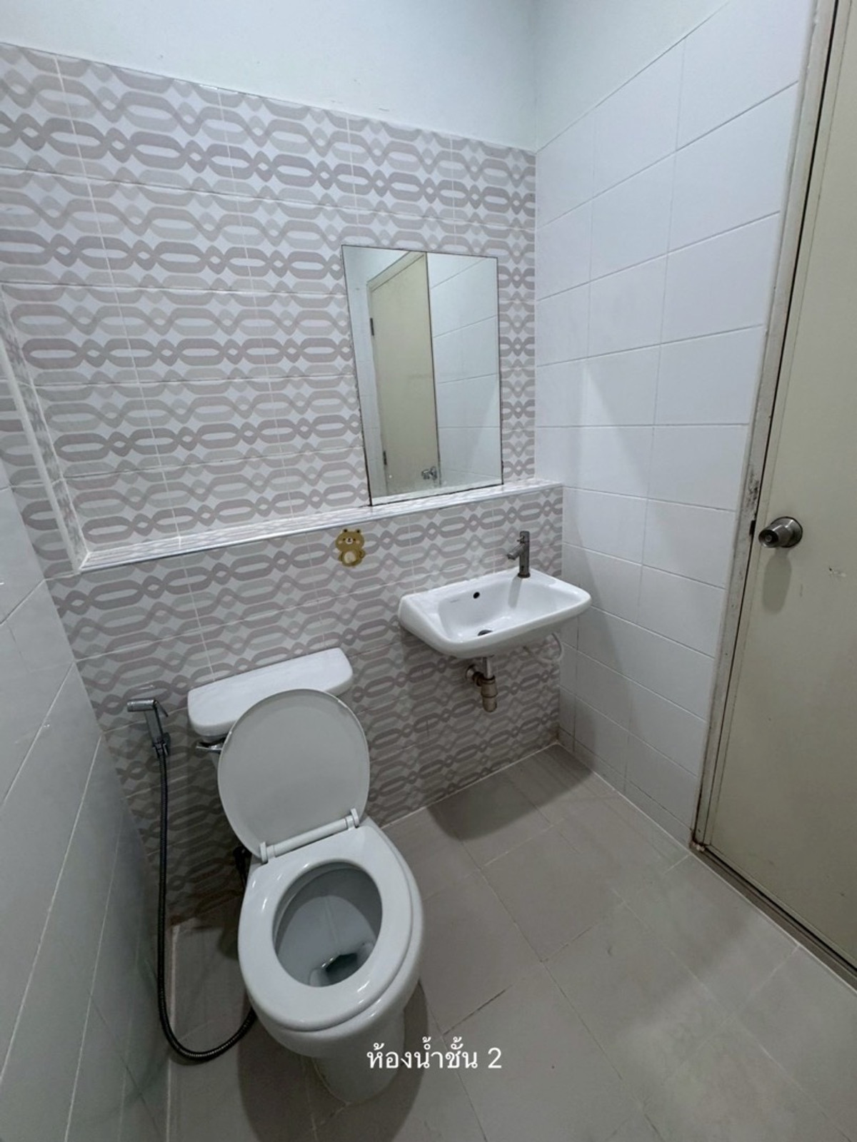 For RentTownhomePattanakan, Srinakarin : 📣Townhouse for rent Prisorn Ville, Soi Sap Bunchai 28, near Kanchana Expressway, BTS Srinakarin, ready to move in 31 March.