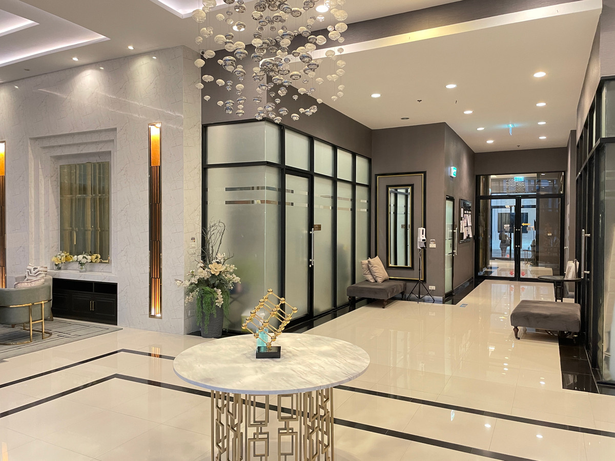 ขายคอนโดสมุทรปราการ สำโรง : คอนโดวิวแม่น้ำ ติด BTS เพียง 150 เมตร ไนท์บริดจ์ สกาย ริเวอร์ โอเชี่ยน [KnightsBridge Sky River Ocean] ปากน้ำ รีโนเวท ใหม่ พร้อมอยู่