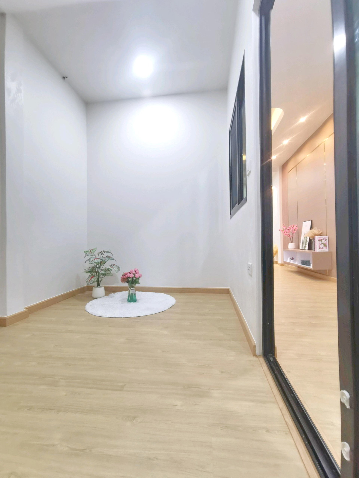 ขายทาวน์โฮมรัชดา ห้วยขวาง : HK0656♚ขาย ทาวน์เฮ้าส์ 3 ห้องนอน⚝ห้วยวาง♜MRT ห้วยขวาง∞099-5919653,065-9423251▚Line@sureresidence