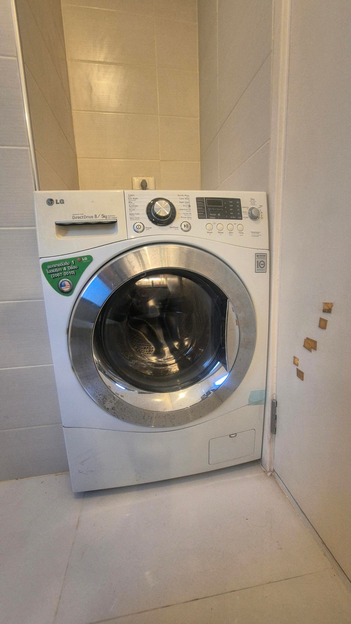 ให้เช่าคอนโดแจ้งวัฒนะ เมืองทอง : ปล่อยเช่าคอนโด ย่านเมืองทอง 3 ห้องนอน 