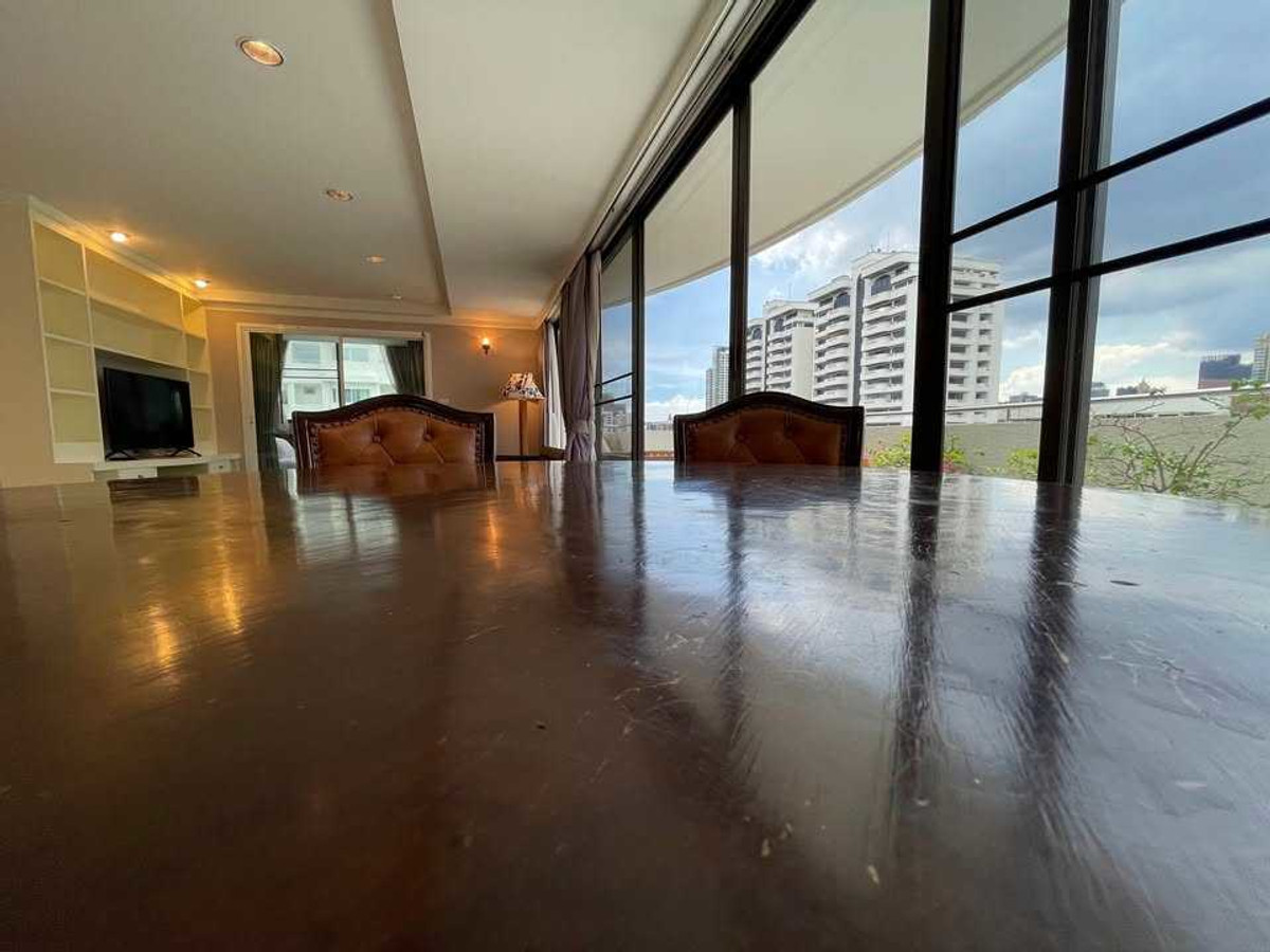 For SaleCondoSukhumvit, Asoke, Thonglor : LTH14614 – Condo for Sale | Supalai Place Sukhumvit 39 | 142 sqm | 2 Beds 1 Bath | Near BTS Phrom Phong | 20.77 MB | Condo for sale Supalai Place Sukhumvit 39