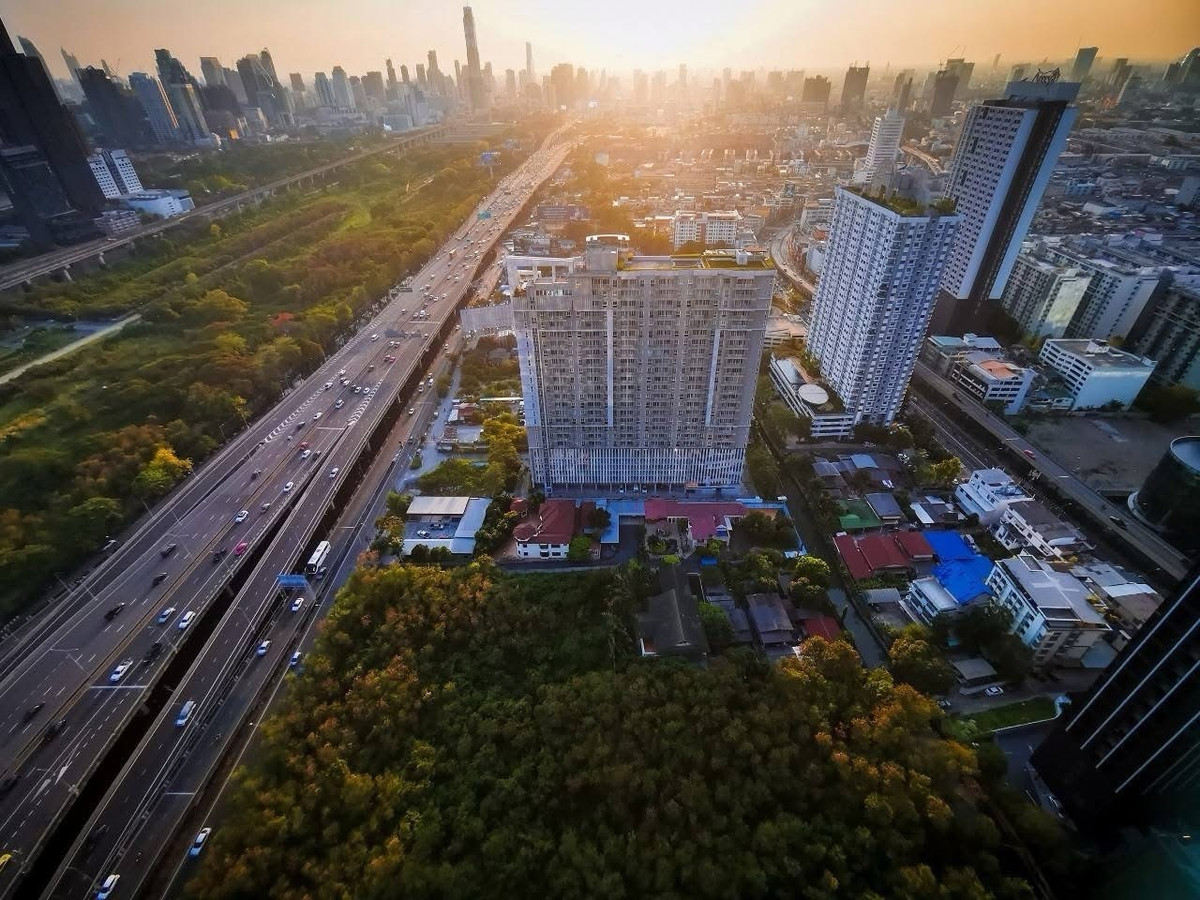 ให้เช่าคอนโดพระราม 9 เพชรบุรีตัดใหม่ RCA : #R9580  🎉 090369 ให้เช่าคอนโด Life Asoke Hype (รหัสเดิม R7302)