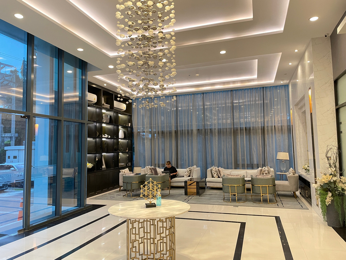 ขายคอนโดสมุทรปราการ สำโรง : คอนโดวิวแม่น้ำ ติด BTS เพียง 150 เมตร ไนท์บริดจ์ สกาย ริเวอร์ โอเชี่ยน [KnightsBridge Sky River Ocean] ปากน้ำ รีโนเวท ใหม่ พร้อมอยู่