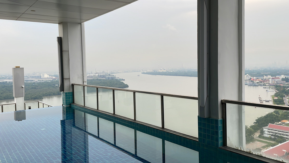 ขายคอนโดสมุทรปราการ สำโรง : คอนโดวิวแม่น้ำ ติด BTS เพียง 150 เมตร ไนท์บริดจ์ สกาย ริเวอร์ โอเชี่ยน [KnightsBridge Sky River Ocean] ปากน้ำ รีโนเวท ใหม่ พร้อมอยู่